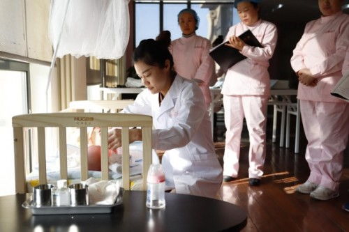 家政行業標準化培訓 好孕媽媽給出探索答案